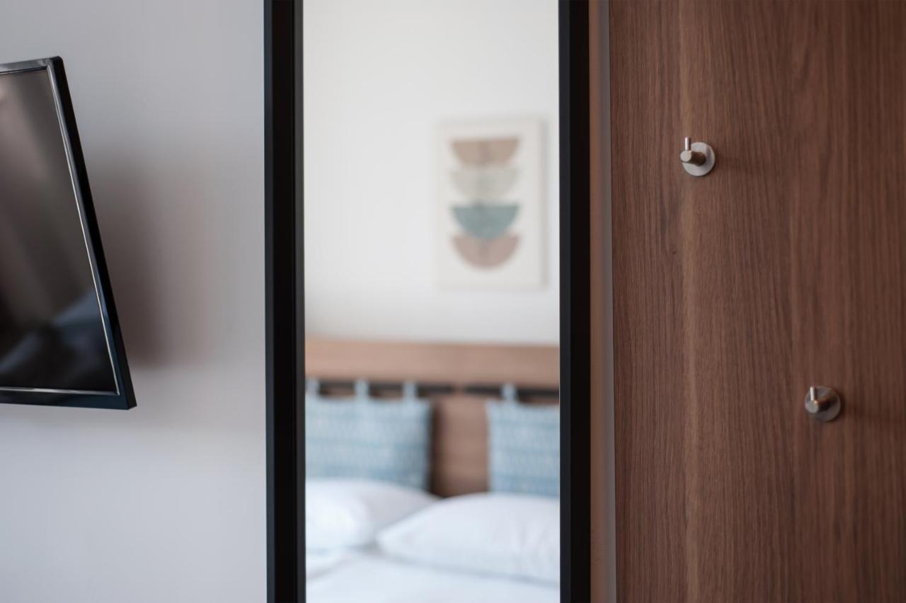 Single Room Balcony